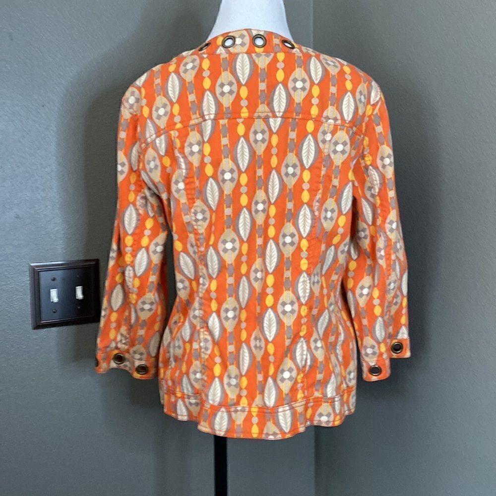 Multiples Patterned Cropped Sleeve Jacket Large Grommet Details - Picture 9 of 14